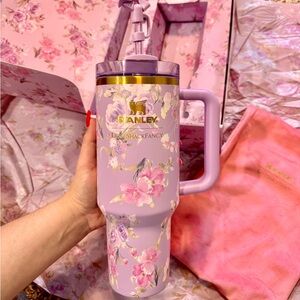 Stanley x Love Shack Fancy 40 oz in Happy Thoughts